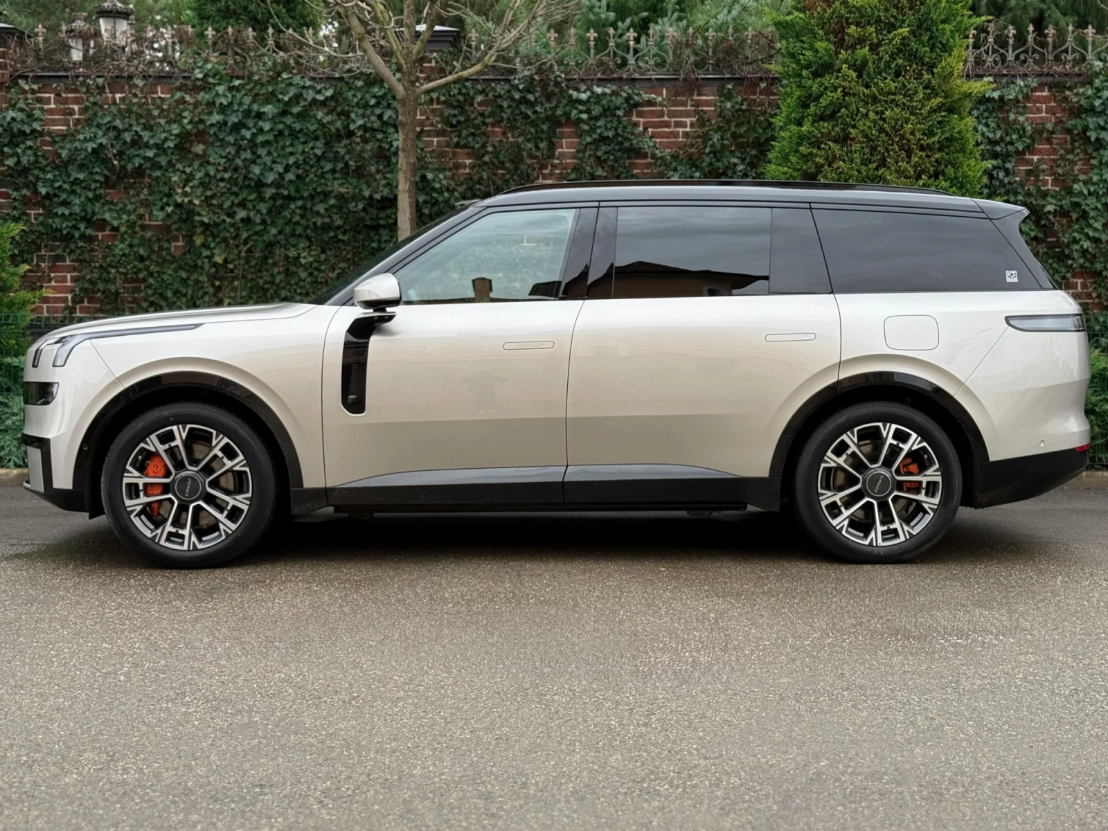 Lynk & Co 900 — фотография 3
