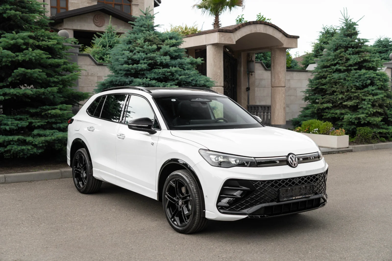 Volkswagen Tiguan L Pro — фотография 4