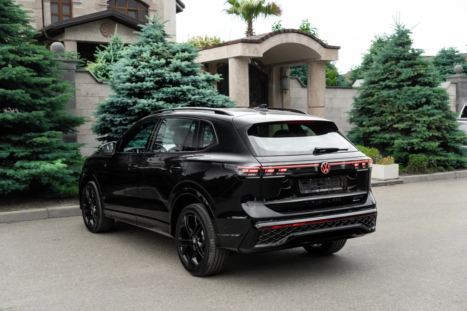 Volkswagen Tiguan L Pro — фотография 6