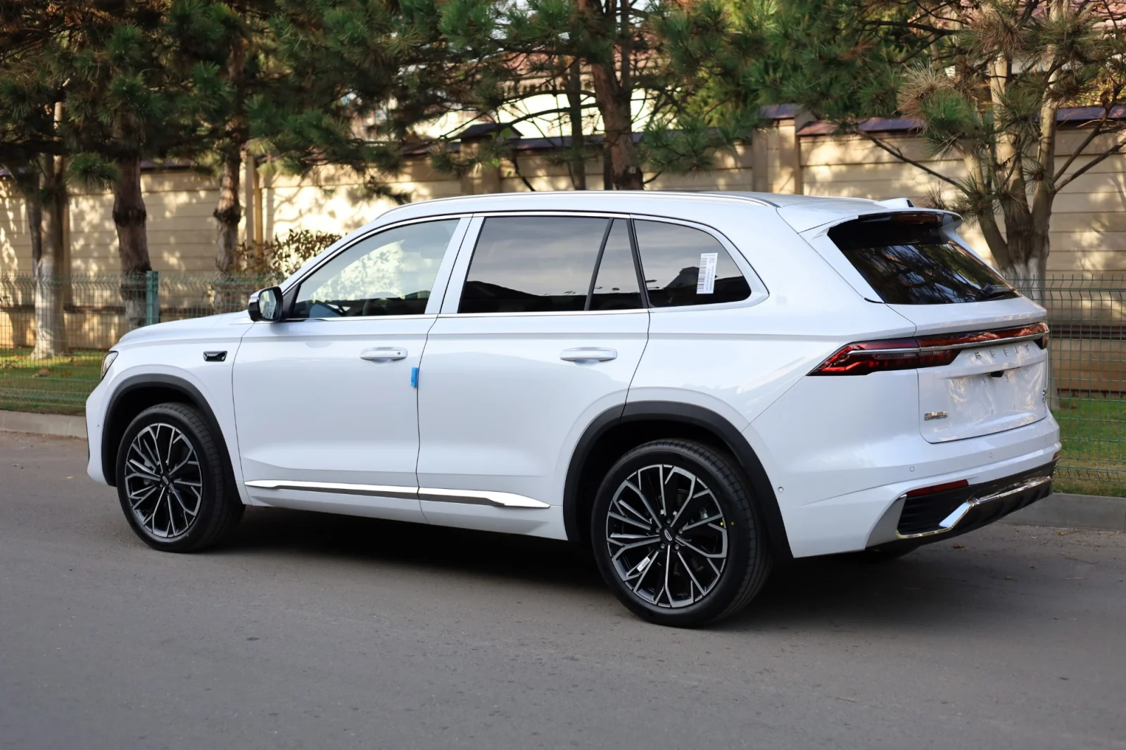 Geely Monjaro — фотография 5