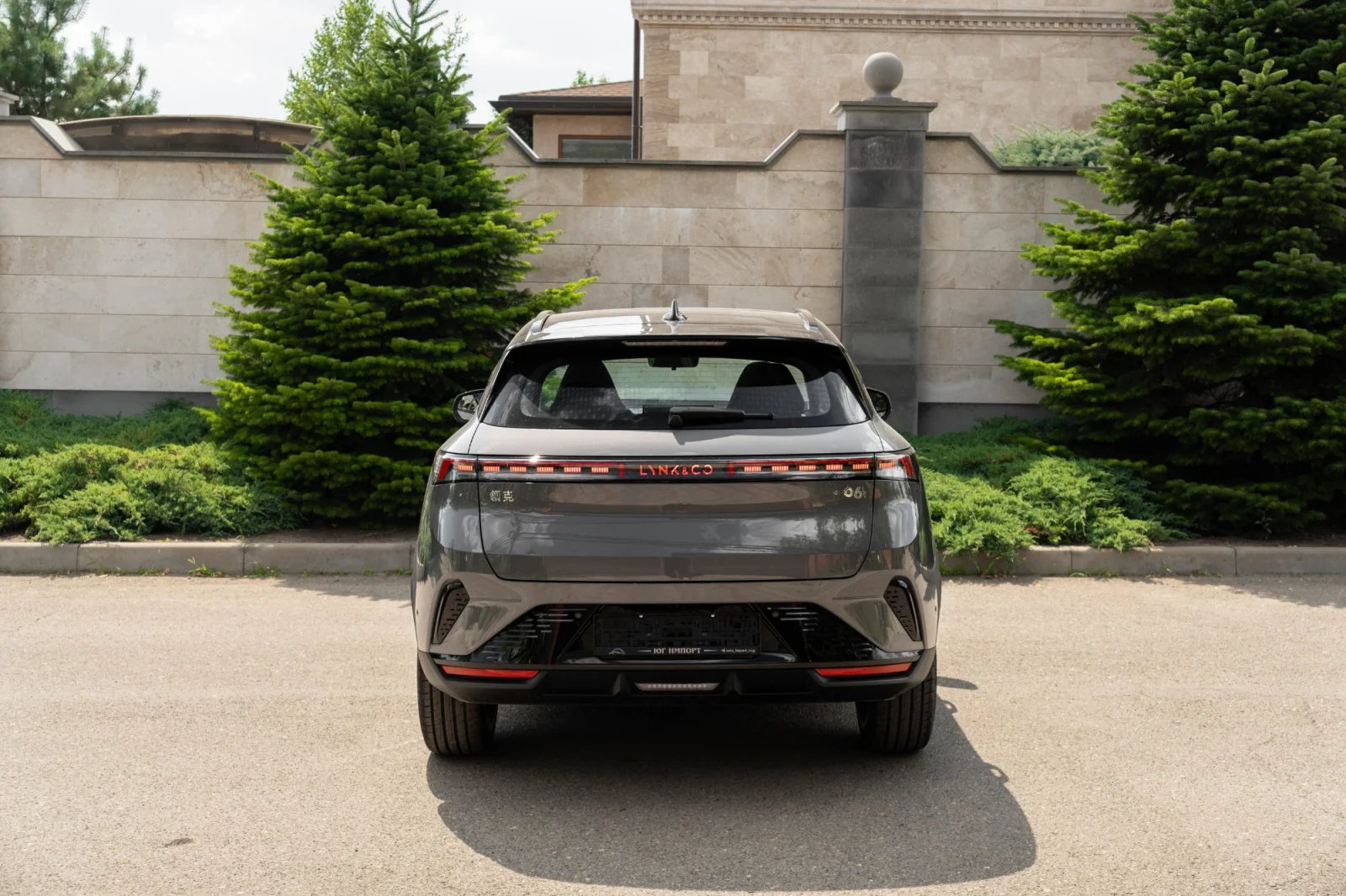 Lynk & Co 06 — фотография 3
