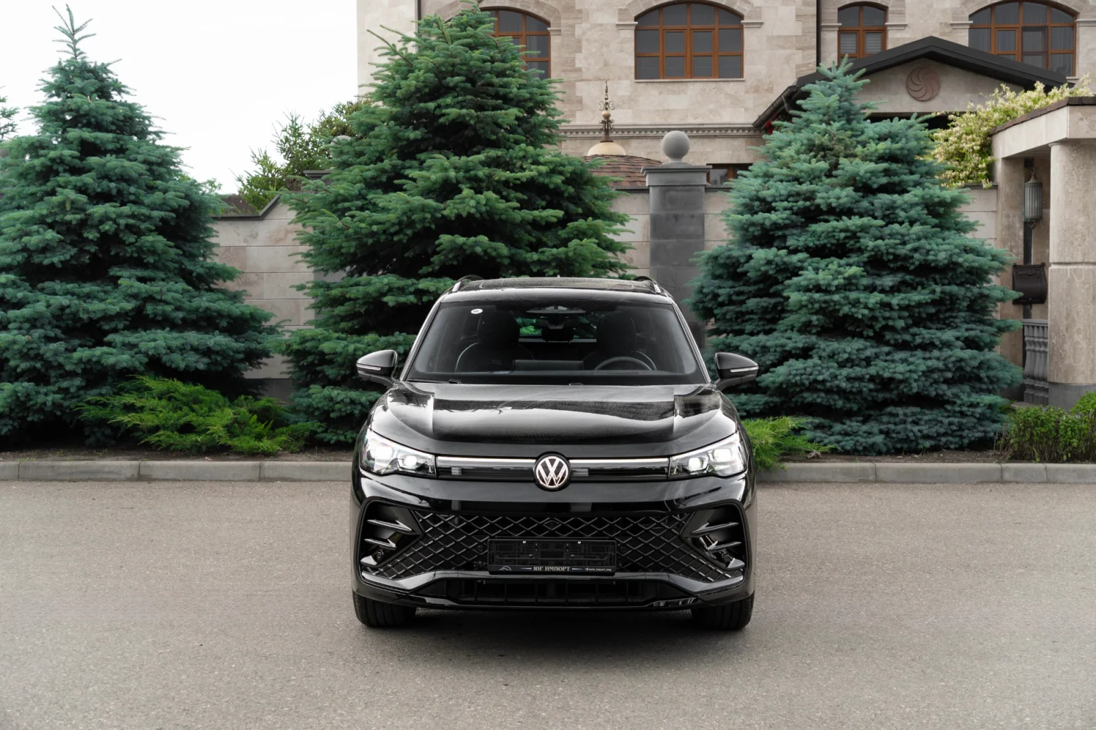 Volkswagen Tiguan L Pro — фотография 2