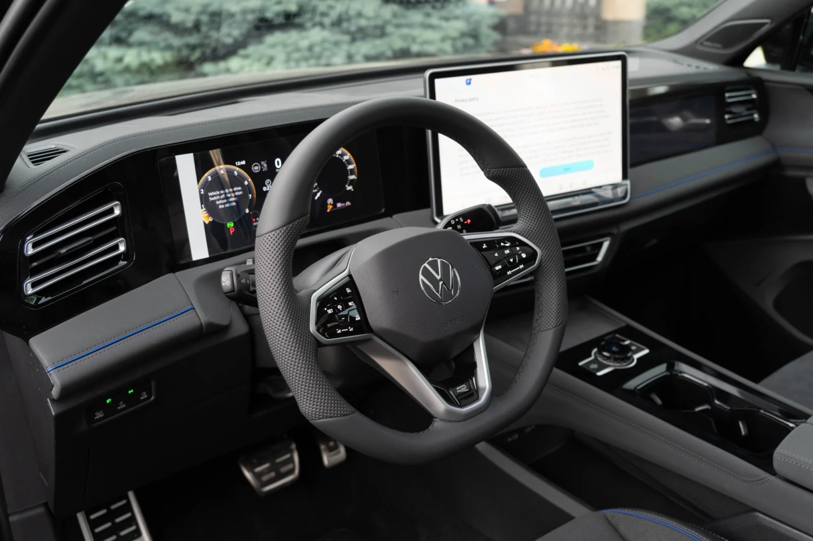 Volkswagen Tiguan L Pro — фотография 8